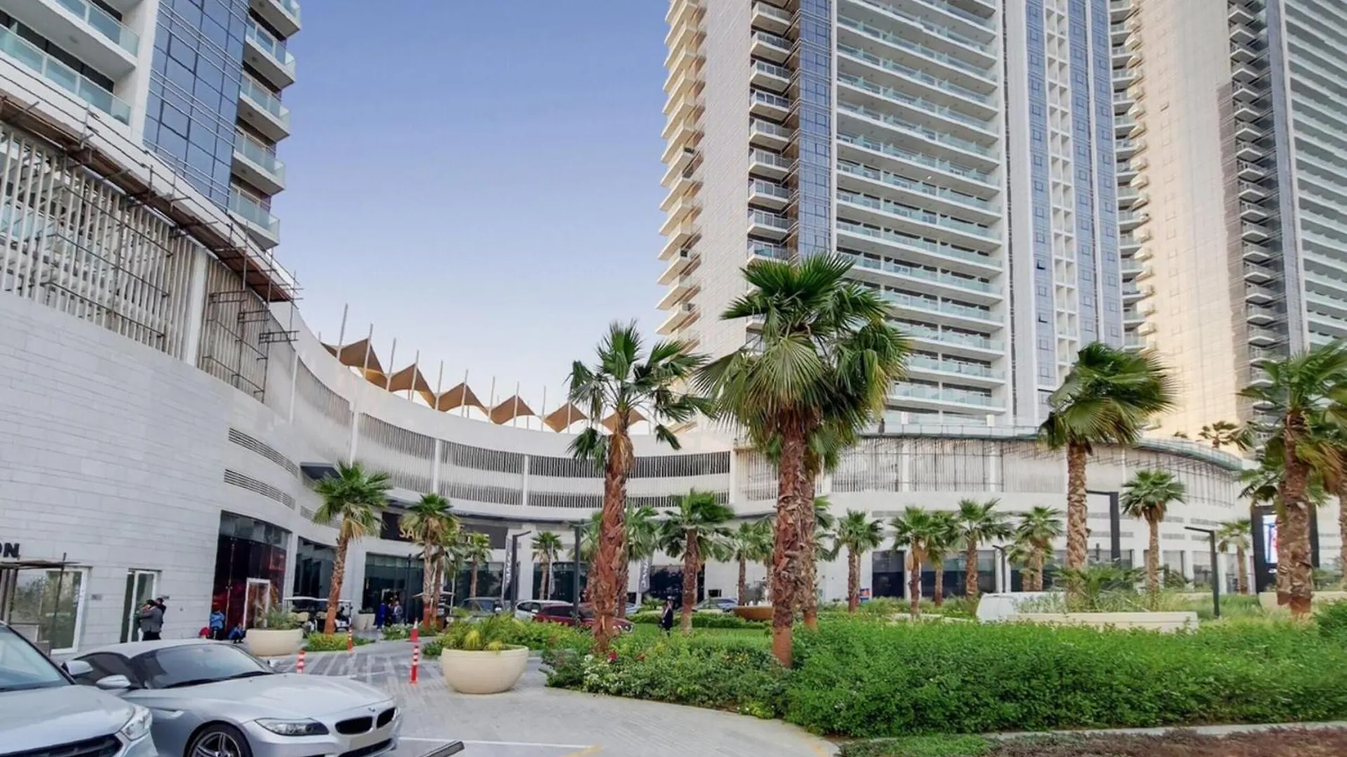 Apartment Chic Studio In Damac Hills Carson B, Dubailand By Deluxe Holiday Homes United Arab Emirates