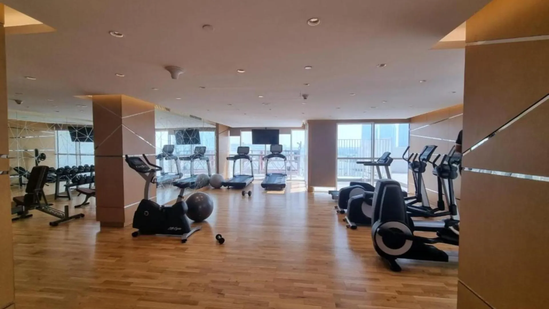 Apartment Chic Studio In Damac Hills Carson B, Dubailand By Deluxe Holiday Homes