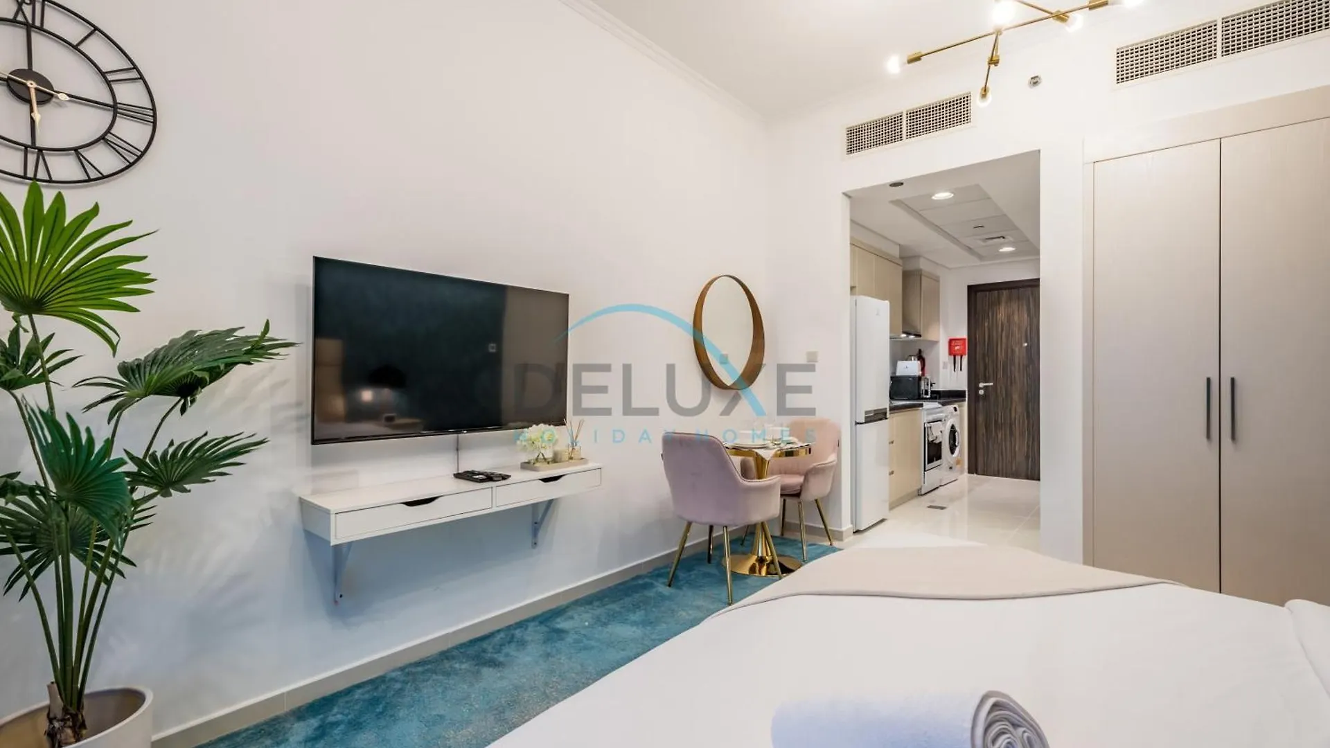 Chic Studio In Damac Hills Carson B, Dubailand By Deluxe Holiday Homes Apartment Dubai